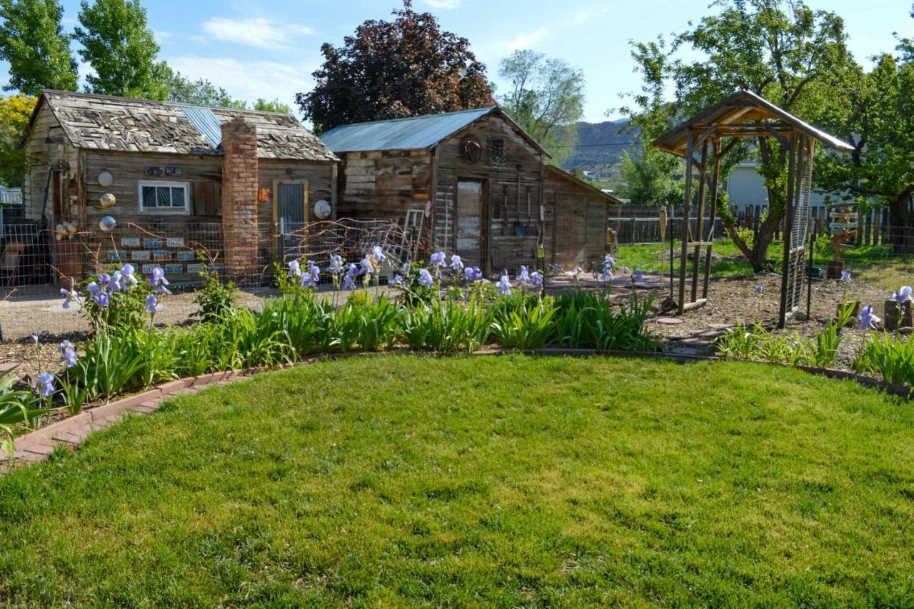 Cozy And Vintage Cedar City Apartment With Fire Pit! Екстериор снимка